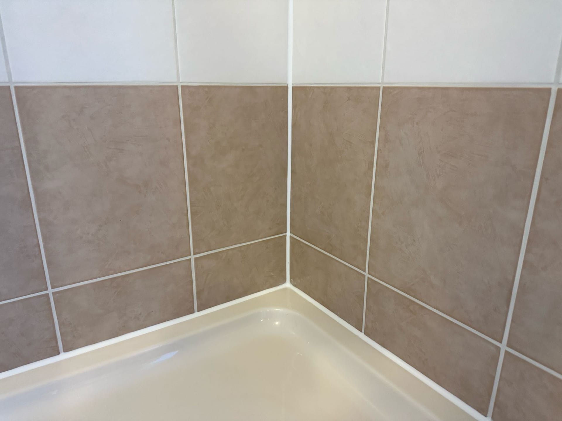 kitwerk in de badkamer door KitKing